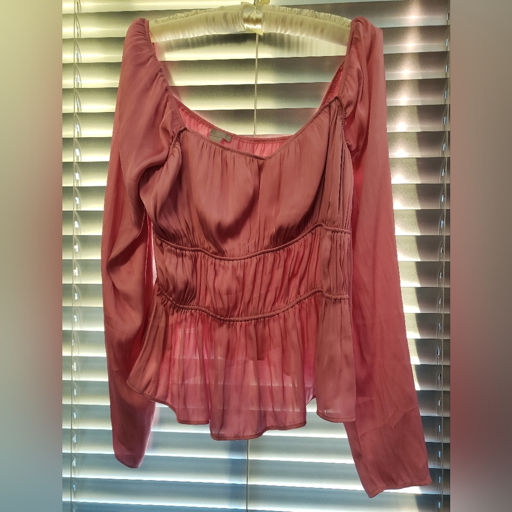Rose Rouche Blouse - Picture 2 of 13